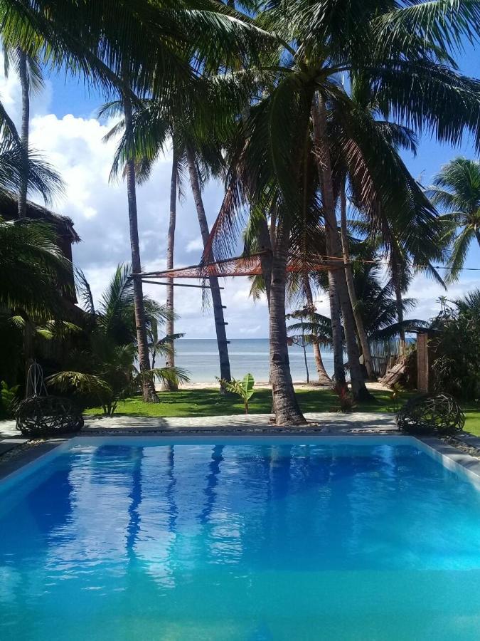 Apo Diver Beach Resort Сан Хуан Екстериор снимка